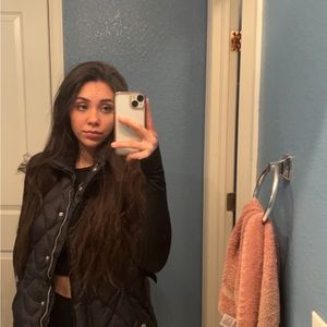 Meet your Posher, Mai le